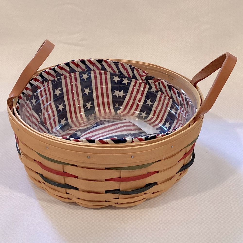 Vintage Longaberger Lined Basket with Protector Handwoven in Dresden Ohio 2001